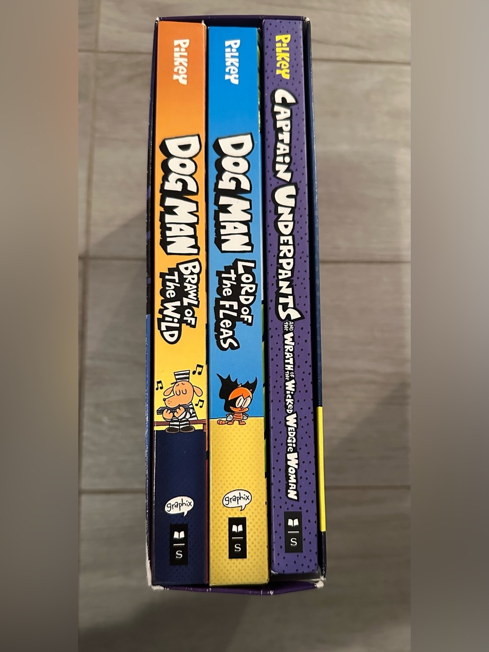 📚 Dav Pilkey Dog Man & Captain Underpants 3-Book Box Set